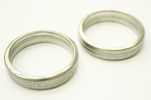EXHAUST SEALING RING