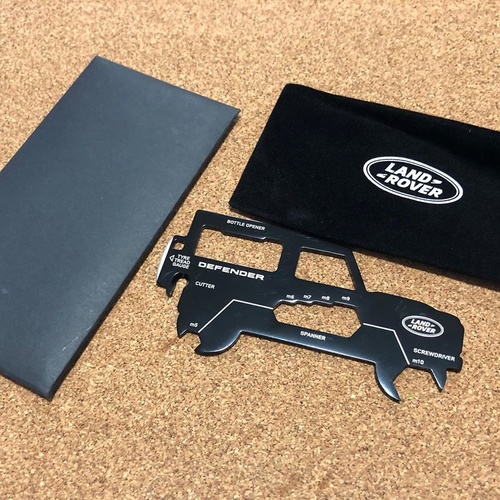 Land Rover Defender Multitool