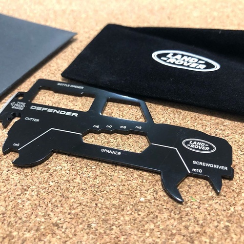 Land Rover Defender Multitool