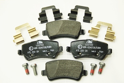 BRAKE PAD SET (CERAMIC)