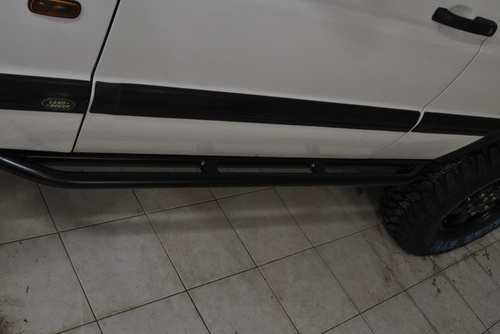 Estribos com protecção tubular para Discovery II