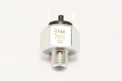 BRAKE LIGHT SWITCH