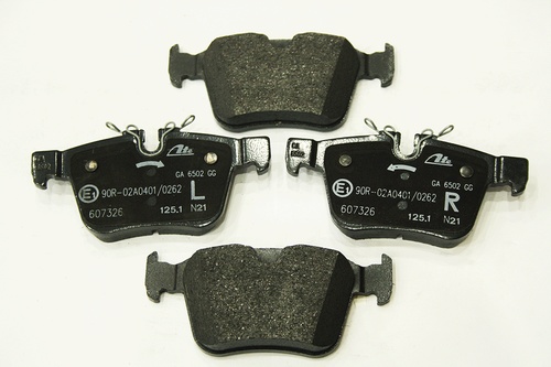 BRAKE PADS SET