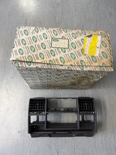Consola Radio Range Rover Classic Soft Dash - ORIGINAL LR