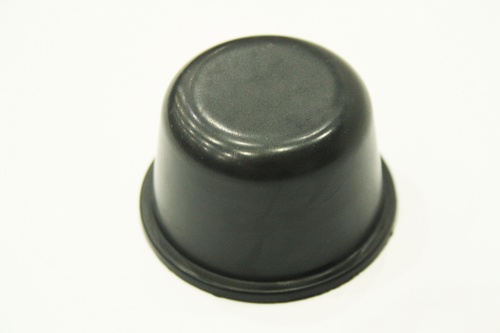 HUB CAP - DRIVE SHAFT AND HUB - DEF 83-06/S3